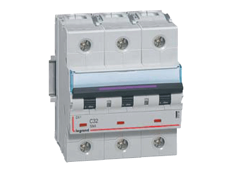 Disjoncteurs DX³ - 50 kA - Protection des départs - Tripolaires 400 V~ - Vis/vis - Courbe C